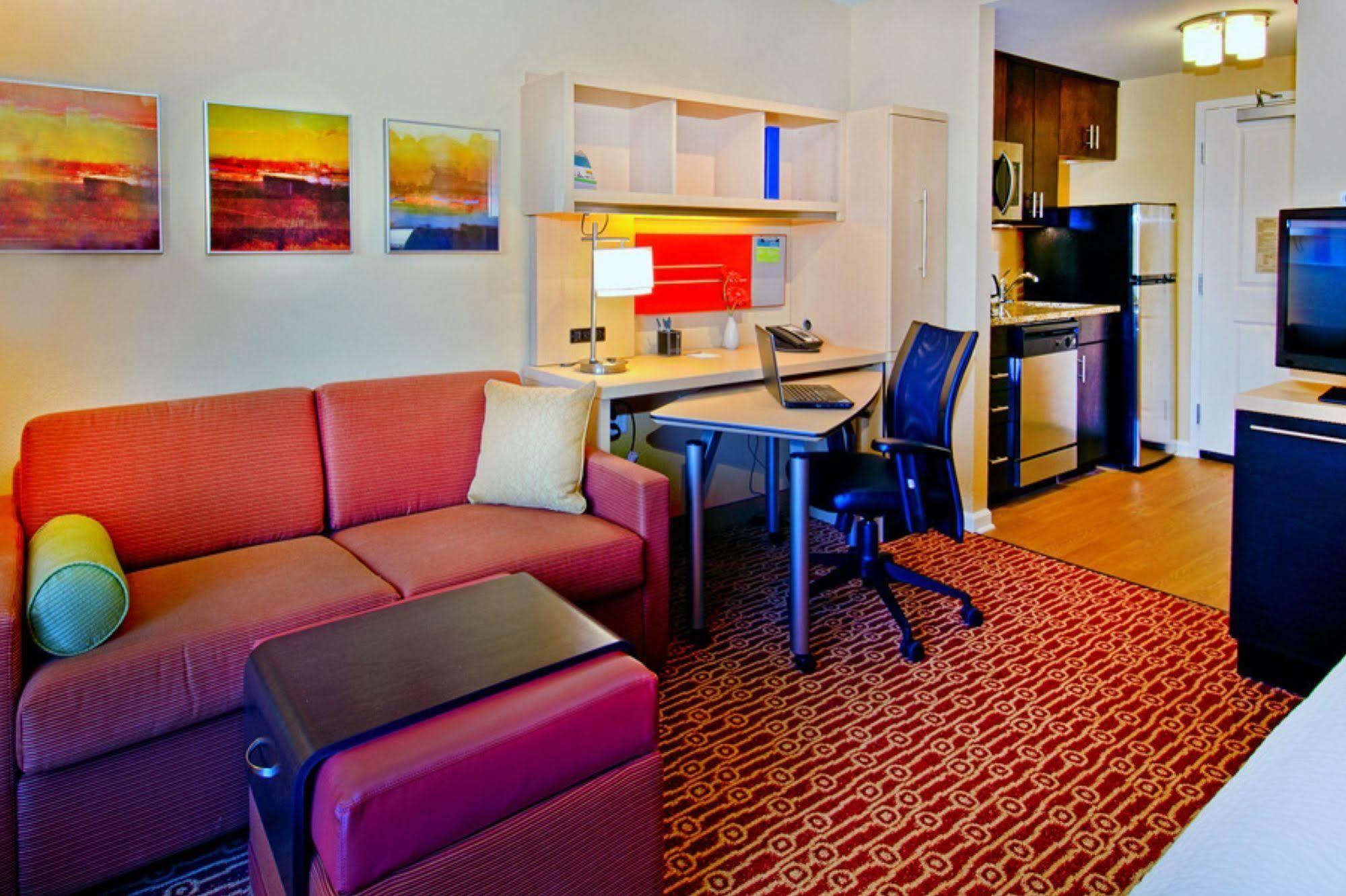 Towneplace Suites By Marriott Chattanooga Near Hamilton Place Екстериор снимка